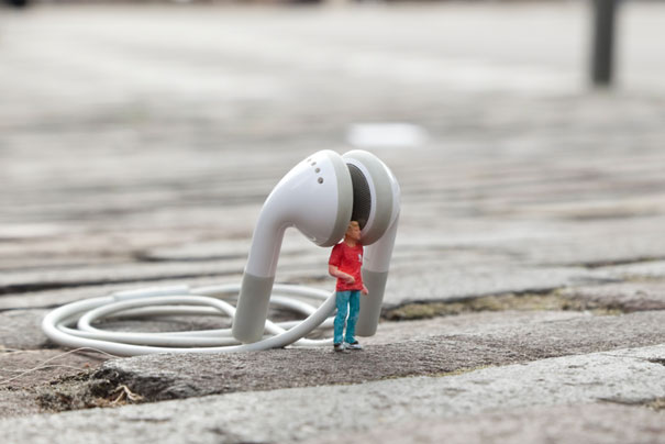 Little People - a Tiny Street Art Project