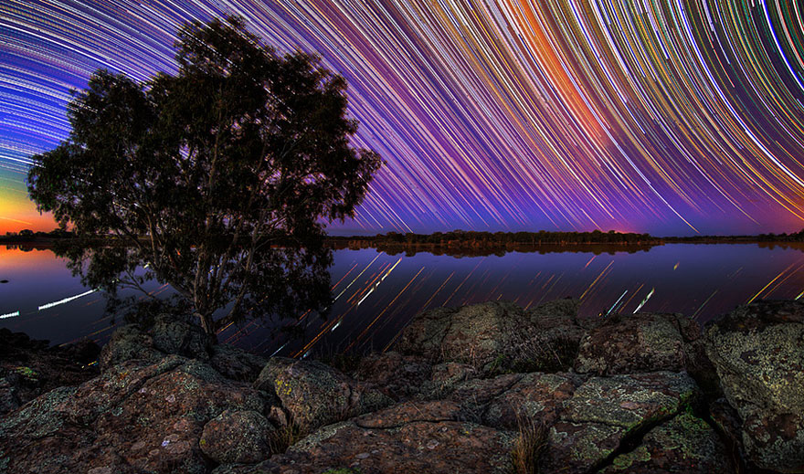 Stunning Long Exposure Shots of Australian Star Trails Stunning Long Exposure Shots of Australian Star Trails