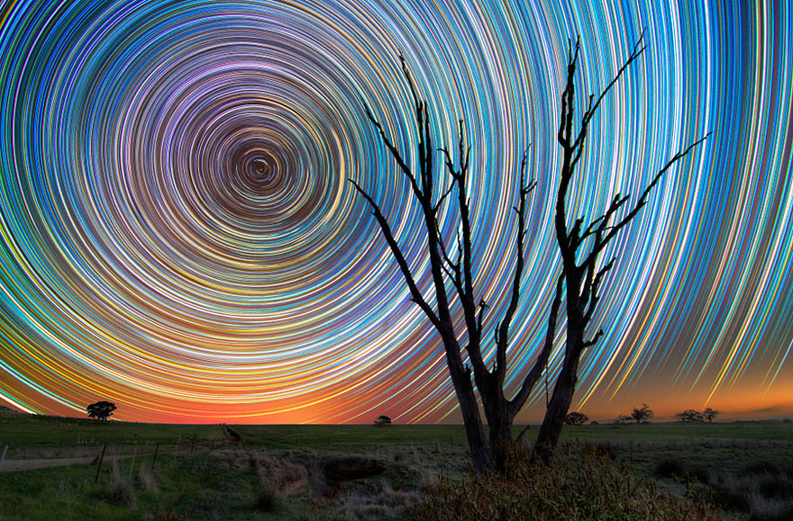 Stunning Long Exposure Shots of Australian Star Trails Stunning Long Exposure Shots of Australian Star Trails