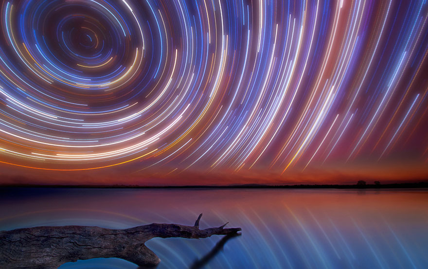 Stunning Long Exposure Shots of Australian Star Trails Stunning Long Exposure Shots of Australian Star Trails