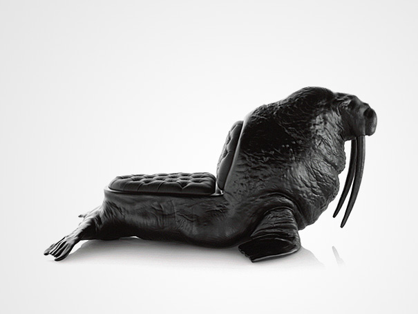 Frighteningly Realistic Animal Chairs by Maximo Riera Frighteningly Realistic Animal Chairs by Maximo Riera