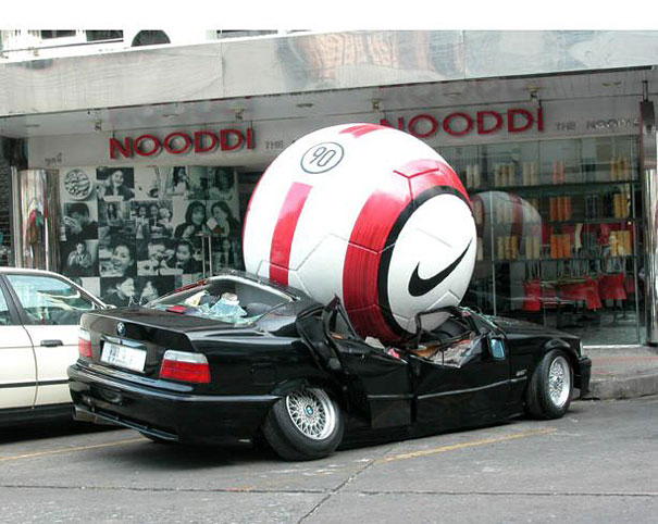 30 Creative Ads Using Oversized Objects 30 Creative Ads Using Oversized Objects