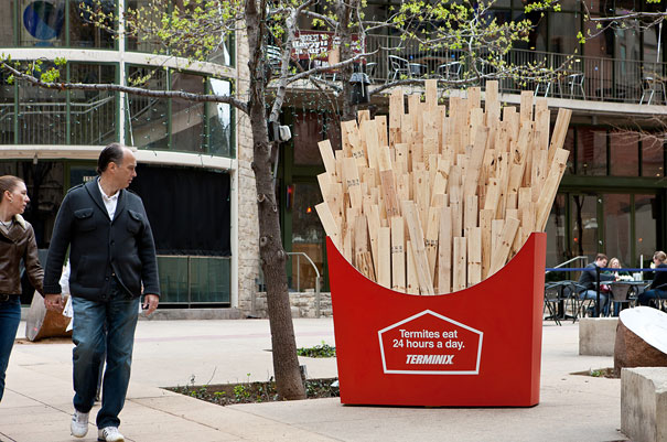 30 Creative Ads Using Oversized Objects 30 Creative Ads Using Oversized Objects