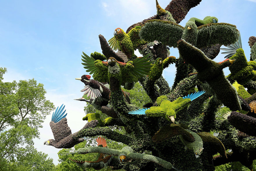 Amazing Plant Sculptures at the Montreal Mosaiculture Exhibition 2013 Amazing Plant Sculptures at the Montreal Mosaiculture Exhibition 2013