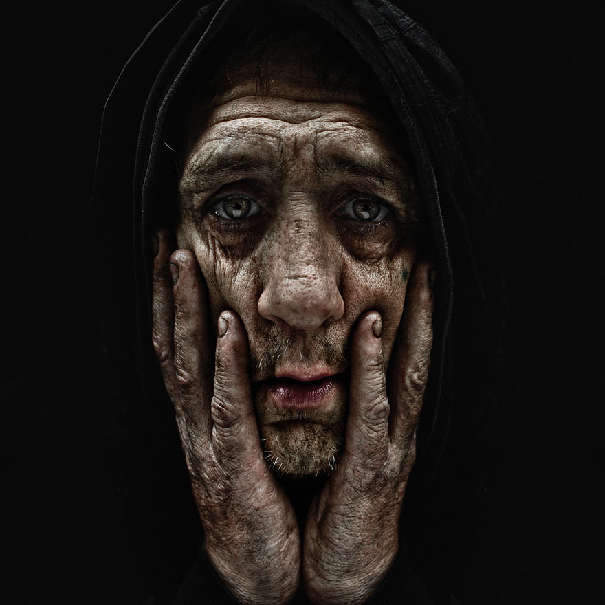 Haunting Black and White Portraits of Homeless People by Lee Jeffries