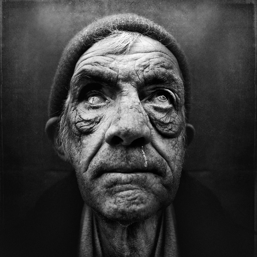 Haunting Black and White Portraits of Homeless People by Lee Jeffries