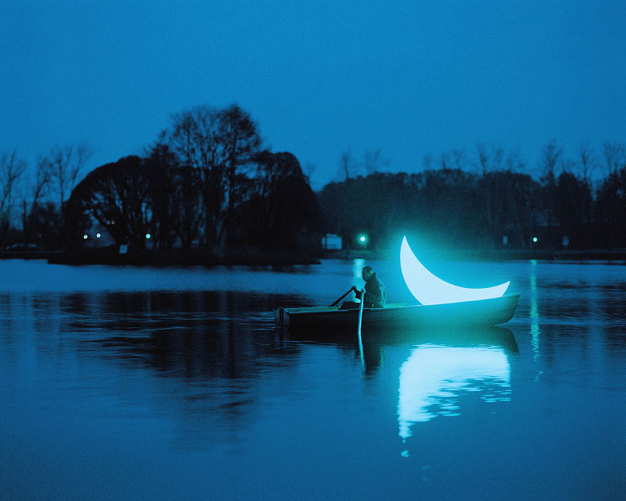 Russian Takes a Private Moon on a Journey Around the World Russian Takes a Private Moon on a Journey Around the World