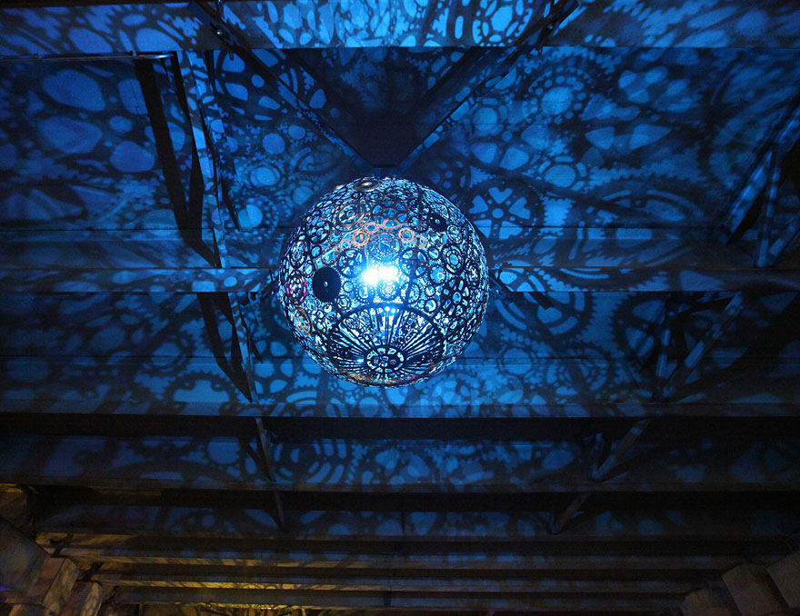 Old Bike Parts Turned Into Impressive Chandeliers