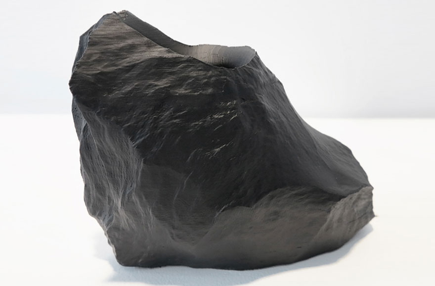 Artist Creates 12 Shoes For 12 Ex Lovers Artist Creates 12 Shoes For 12 Ex Lovers