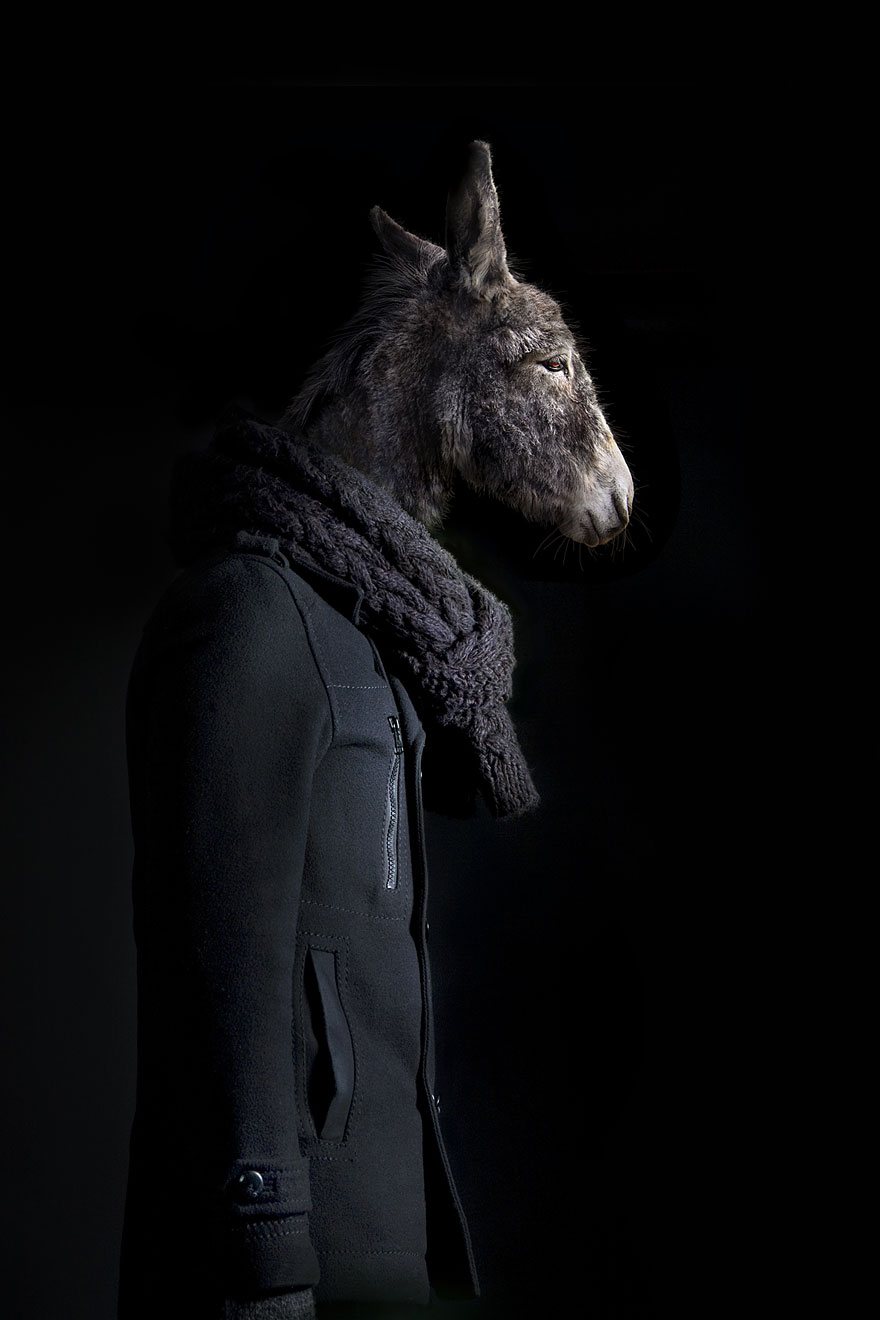 second-skins-miguel-vallinas-6