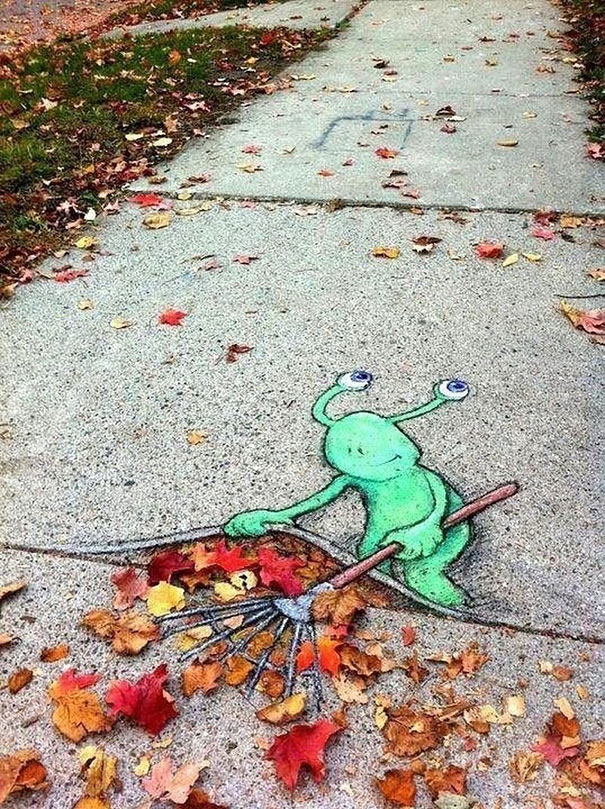 Chalk-drawn Adventures of Sluggo by David Zinn Chalk-drawn Adventures of Sluggo by David Zinn