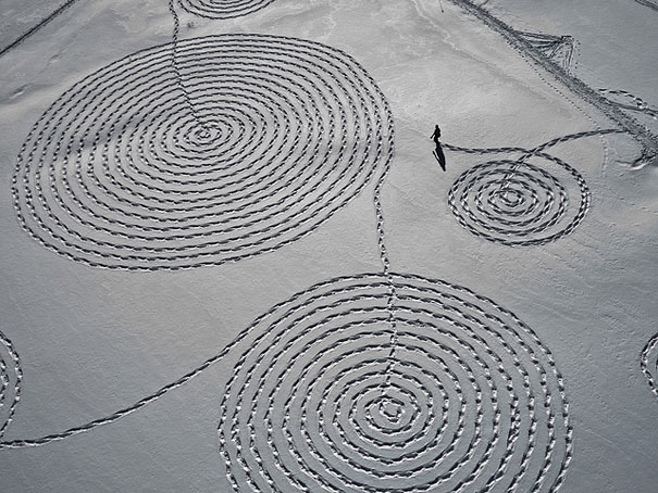 Snow Drawings by Sonja Hinrichsen Snow Drawings by Sonja Hinrichsen