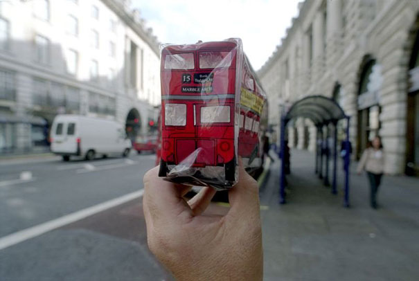 Souvenir Optical Illusions by Michael Hughes Souvenir Optical Illusions by Michael Hughes