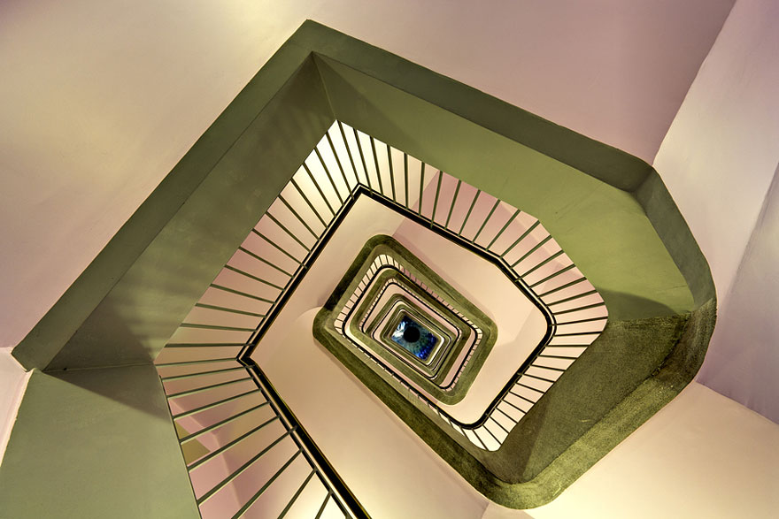 20 Mesmerizing Examples of Spiral Staircase Photography 20 Mesmerizing Examples of Spiral Staircase Photography