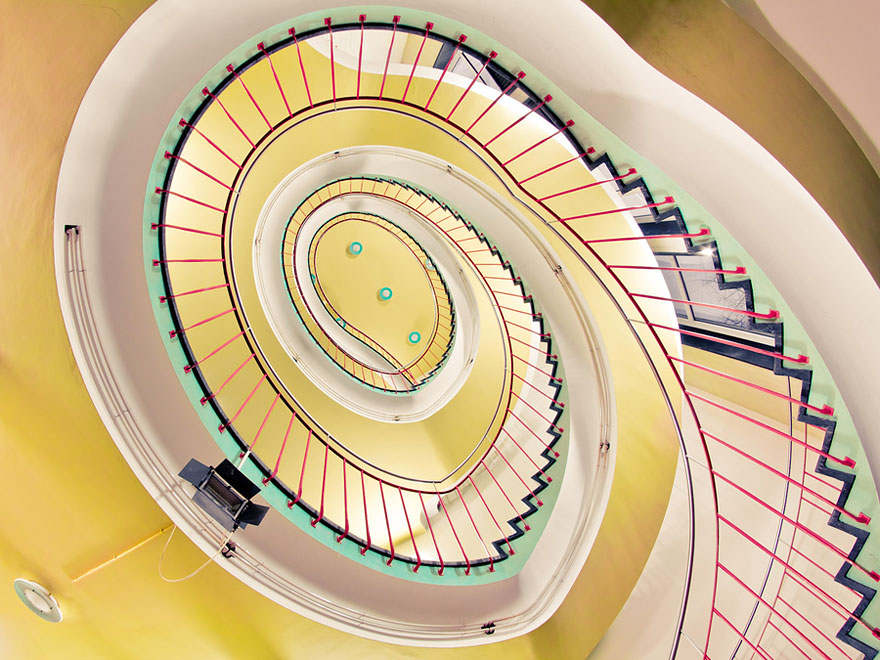20 Mesmerizing Examples of Spiral Staircase Photography 20 Mesmerizing Examples of Spiral Staircase Photography