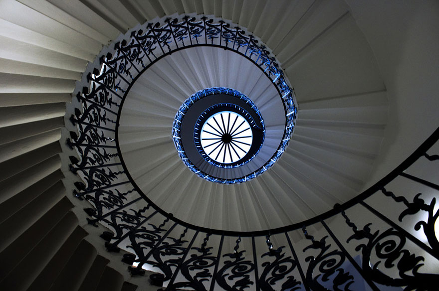 20 Mesmerizing Examples of Spiral Staircase Photography 20 Mesmerizing Examples of Spiral Staircase Photography