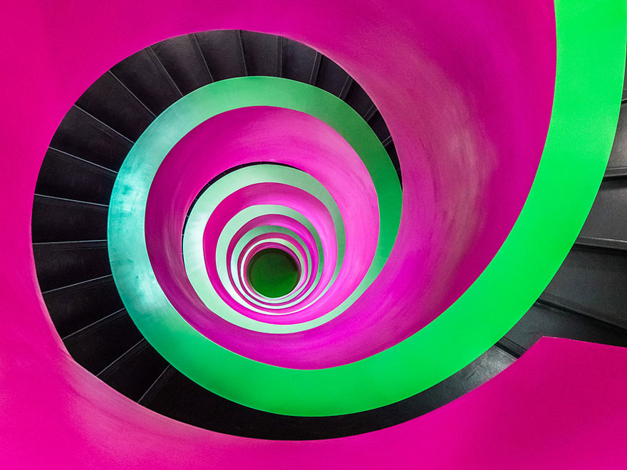 20 Mesmerizing Examples of Spiral Staircase Photography 20 Mesmerizing Examples of Spiral Staircase Photography