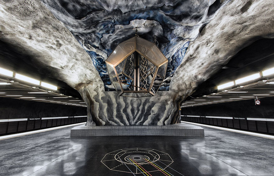 Stunning Underground Art In Stockholm’s Metro Station Stunning Underground Art In Stockholm’s Metro Station