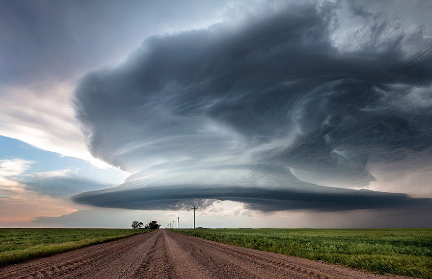 Breathtaking Supercell Storm Photos Captured in US by Storm Chaser
