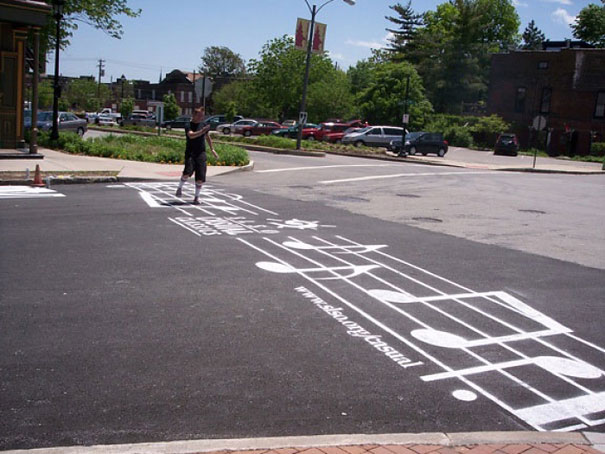 20 Cool And Creative Street Ads