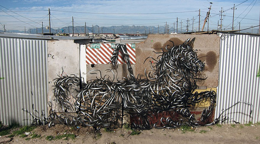 Beautifully Detailed Street Art by Traveling Chinese Artist DALeast Beautifully Detailed Street Art by Traveling Chinese Artist DALeast