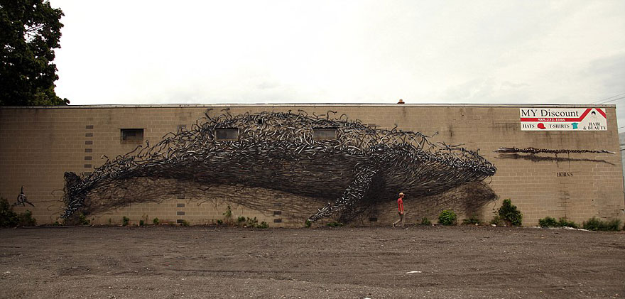 Beautifully Detailed Street Art by Traveling Chinese Artist DALeast Beautifully Detailed Street Art by Traveling Chinese Artist DALeast