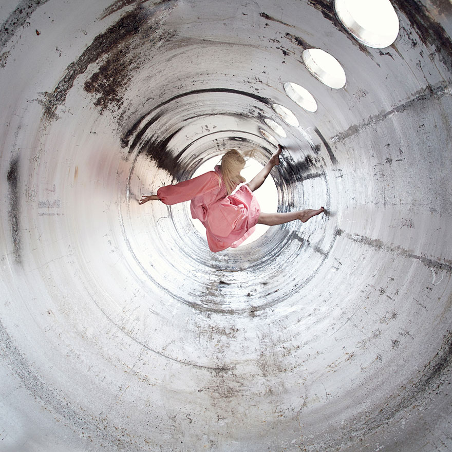 Surreal Photo Manipulations By Ex-Ballet Dancer Kylli Sparre Surreal Photo Manipulations By Ex-Ballet Dancer Kylli Sparre