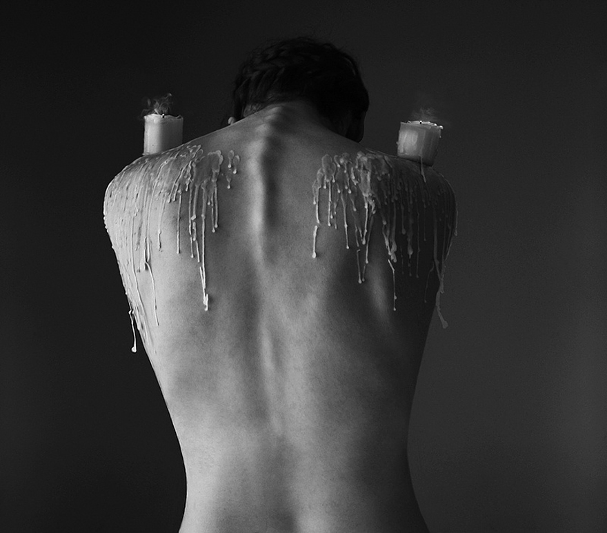 Surreal Self-Portraits by 22-Year-Old Noell S. Oszvald