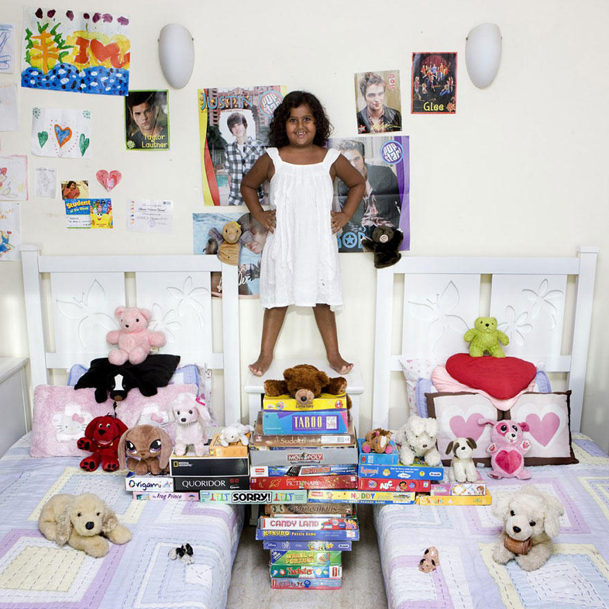 toy-stories-gabriele-galimberti-16