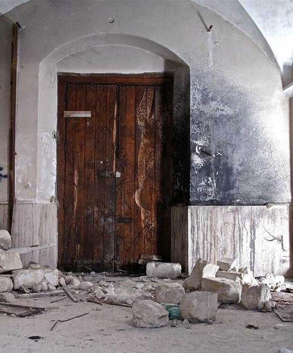 Portraits Carved in Walls by Alexandre Farto Portraits Carved in Walls by Alexandre Farto