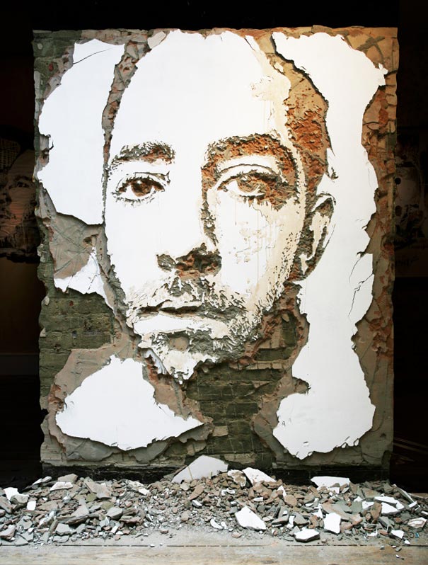 Portraits Carved in Walls by Alexandre Farto Portraits Carved in Walls by Alexandre Farto