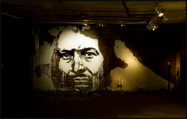 Portraits Carved in Walls by Alexandre Farto Portraits Carved in Walls by Alexandre Farto